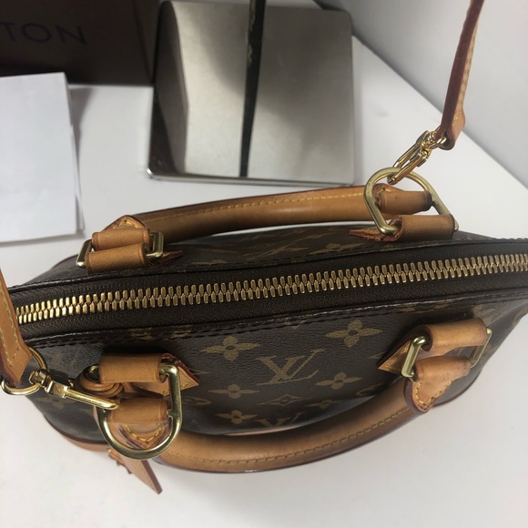 🌺adorable🌺 alma bb Louis Vuitton Bag - Picture 5 of 7